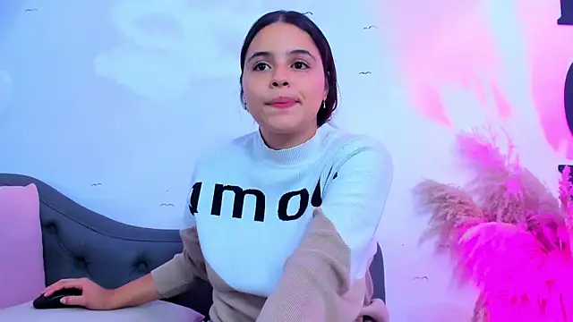 ArianaVyx's cam snapshot