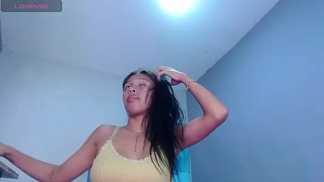 valery__meralis's cam snapshot