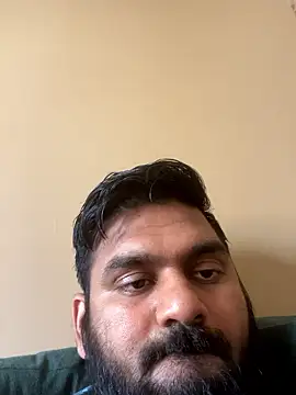 hard_dick011's cam snapshot