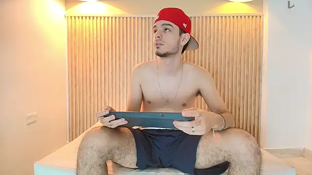 IM_BULL's cam snapshot