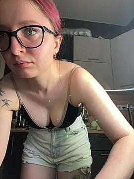 coy_girl_'s cam snapshot