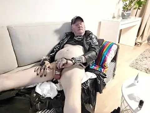 NahkaSami's cam snapshot