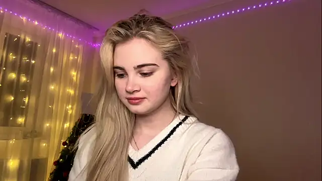 KariJarecke's cam snapshot