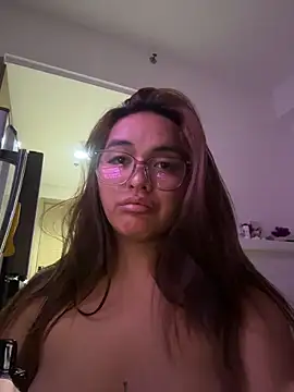 urasianlady live sex cam