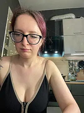 coy_girl_'s cam snapshot