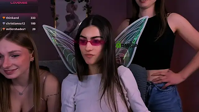 flora_ri's cam snapshot