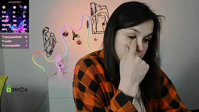 astra_opal's cam snapshot