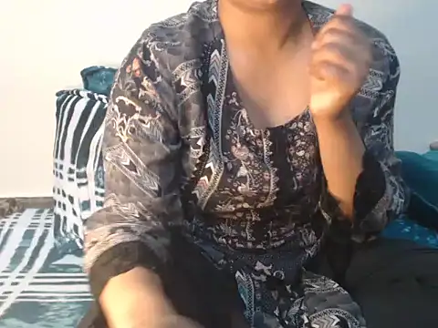 Freya_nia live sex cam