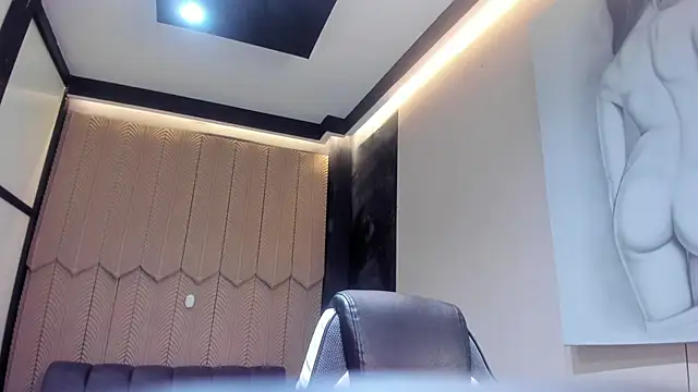 ElviraRosse1's cam snapshot