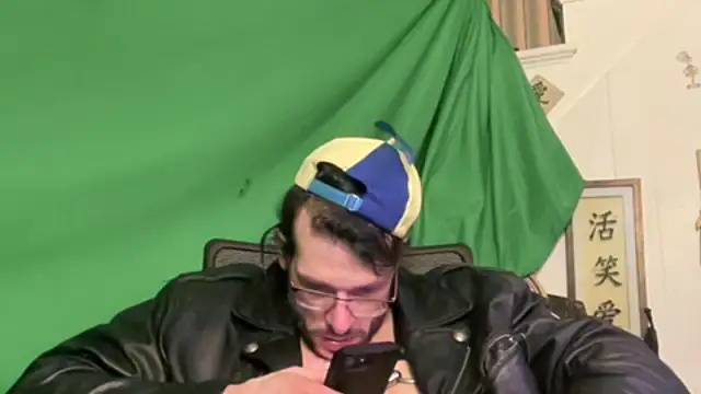 MasterDaddyCool live sex cam