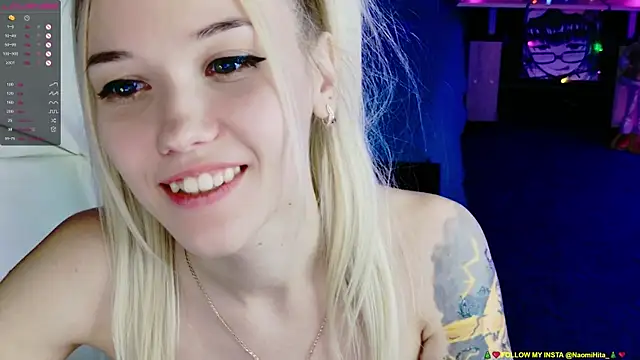 NaomiHita live sex cam
