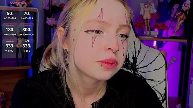 ElvenQueen live sex cam