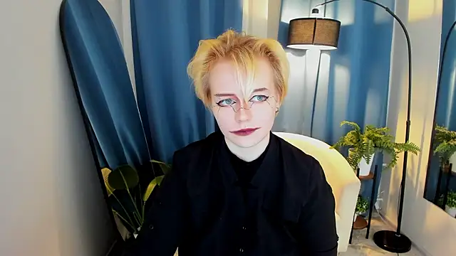 KellyKik's cam snapshot