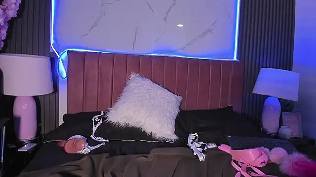 HoneyBonny_'s cam snapshot