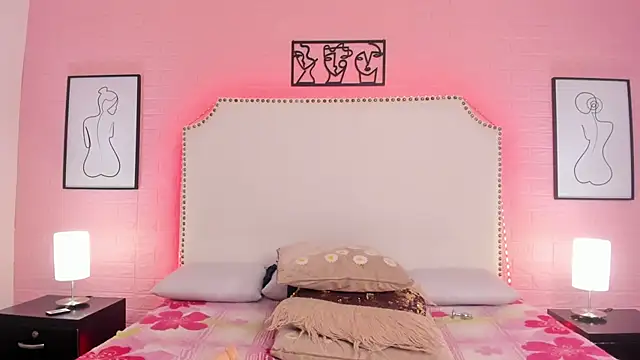 emily_nova_'s cam snapshot