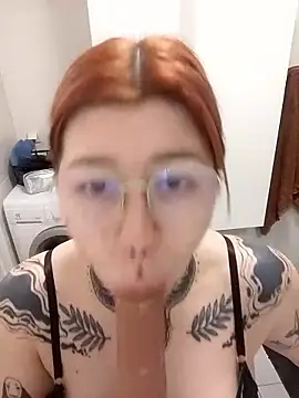 divine_eve's cam snapshot