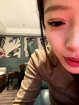 MengMeng0515 live sex cam