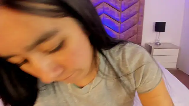 Zara_Cardona's cam snapshot