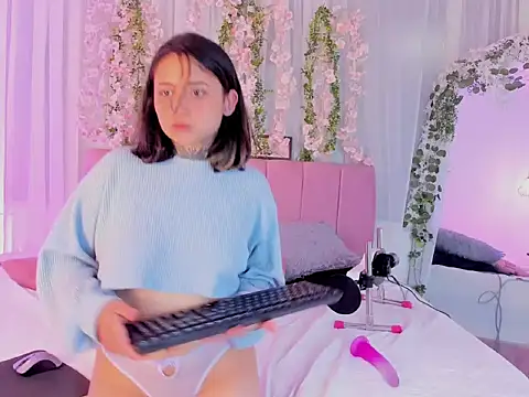 nicky_bonny18's cam snapshot