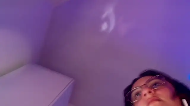 Emmy_Palacios's cam snapshot