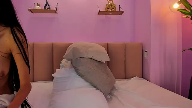 mayaevansmg's cam snapshot