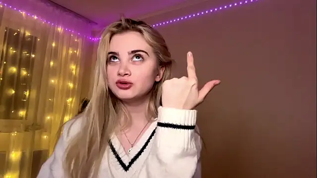 KariJarecke's cam snapshot