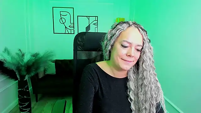 SamanthaReider's cam snapshot