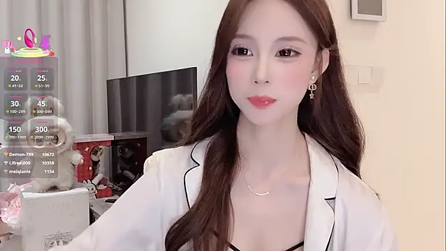 Nebula-qiu live sex cam