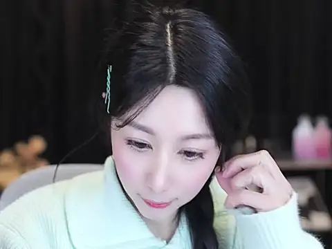 Nuyoah-77 live sex cam