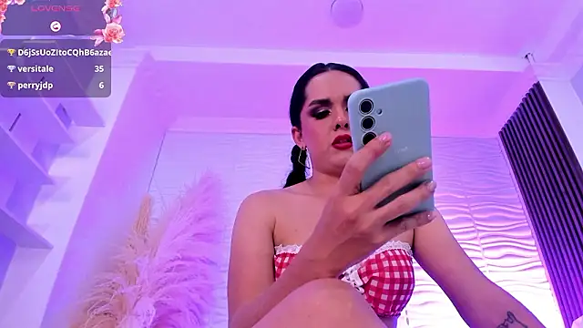 AudreyHayworth live sex cam