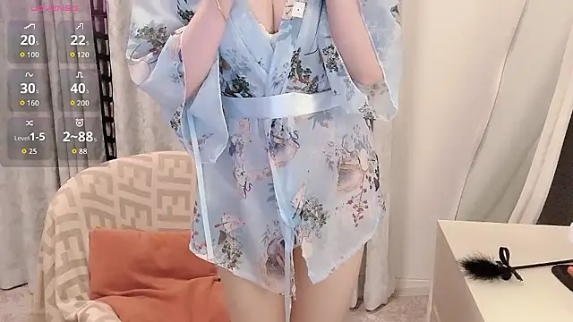 Eira-xue live sex cam