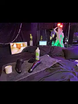 Pure_pleasure90's cam snapshot