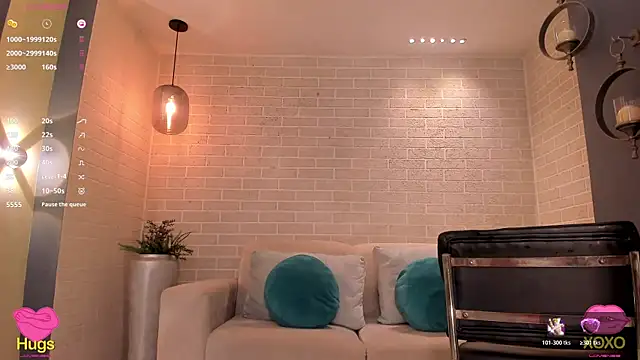 LisaFlowers_'s cam snapshot