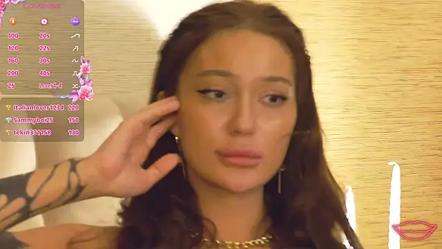 AlishaRuby live sex cam