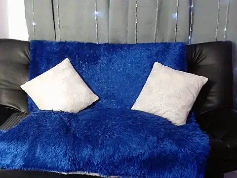 AGATHA_05's cam snapshot