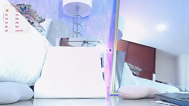 adara_le live sex cam