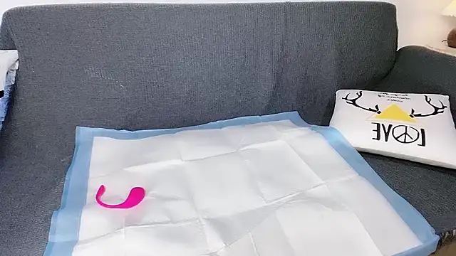 Nina--'s cam snapshot