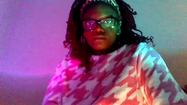 SexyGemBeautyX's cam snapshot