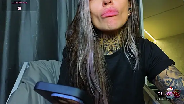 tattooedBabyy's cam snapshot