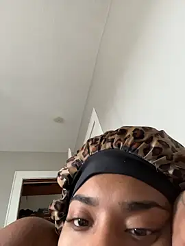 Tu_GataLinda's cam snapshot