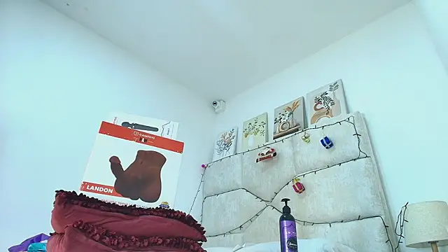 elizawiliamst's cam snapshot