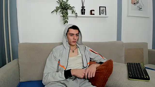 Iann_Martinez's cam snapshot