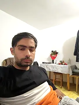 andreiiiii2025 live sex cam