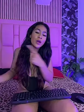 yayasmile's cam snapshot