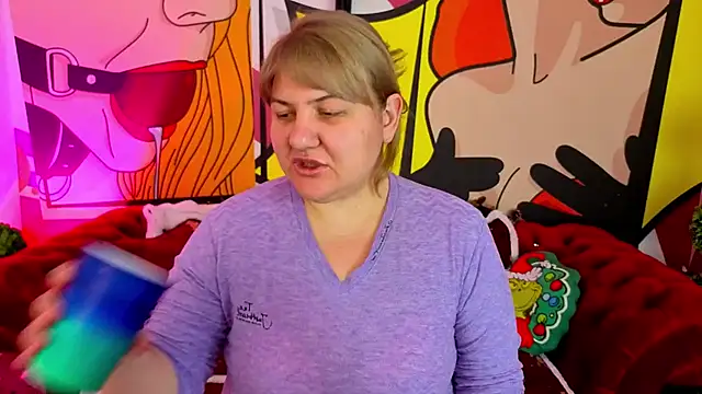 EmmaKanee's cam snapshot