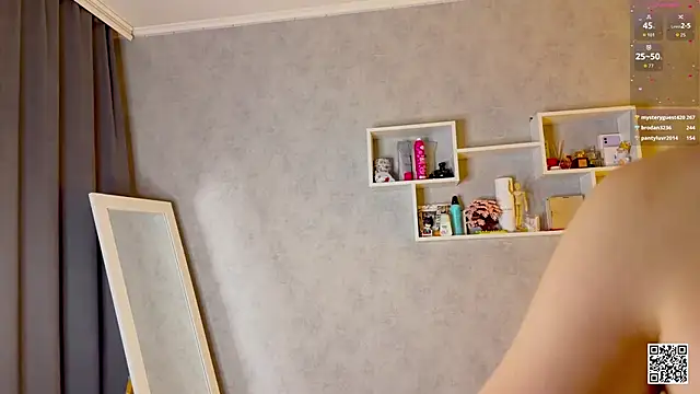 RinaMirinda live sex cam