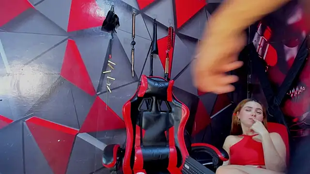 Hana_and_Zeta live sex cam