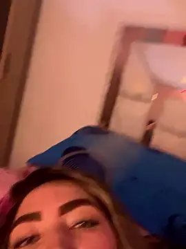 Emma__Carson's cam snapshot