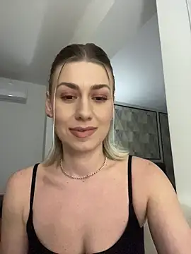 clara_k's cam snapshot