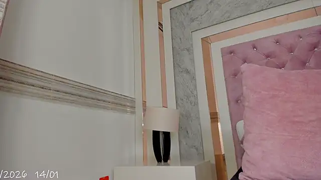 Ariel_Versace live sex cam